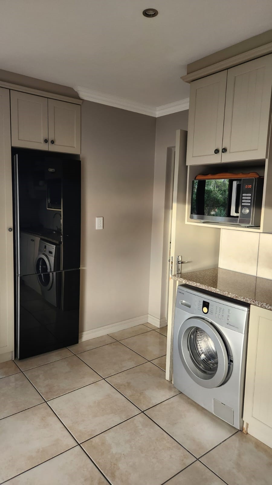 To Let 1 Bedroom Property for Rent in Myburgh Park Western Cape